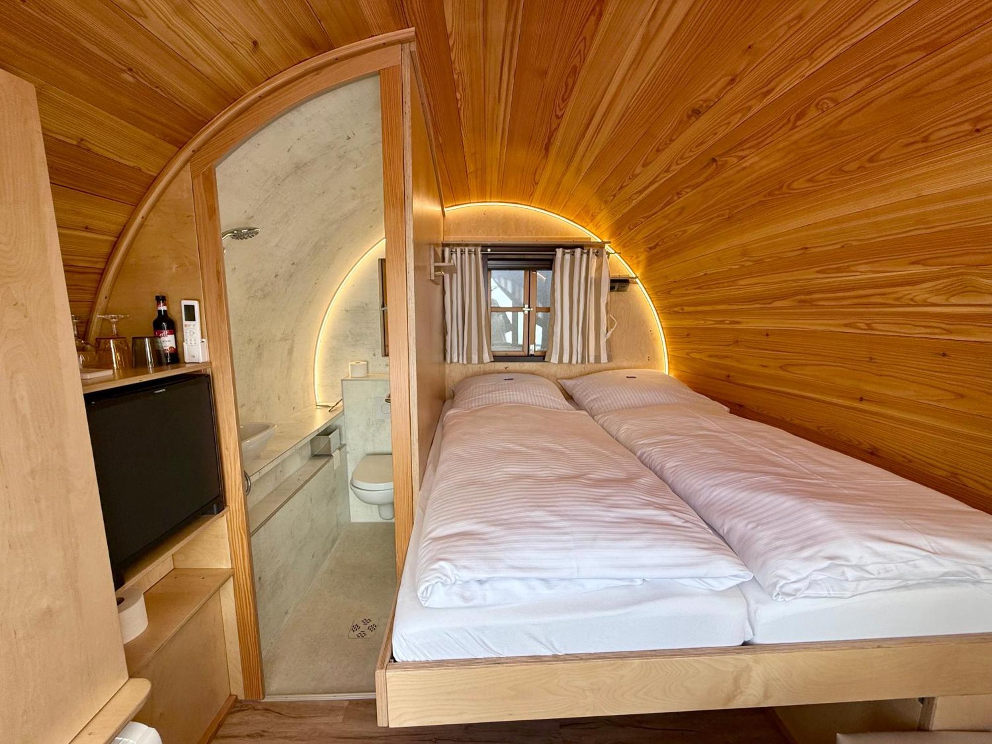 Отель Weinhaus Selmigkeit Бинген-на-Рейне Экстерьер фото